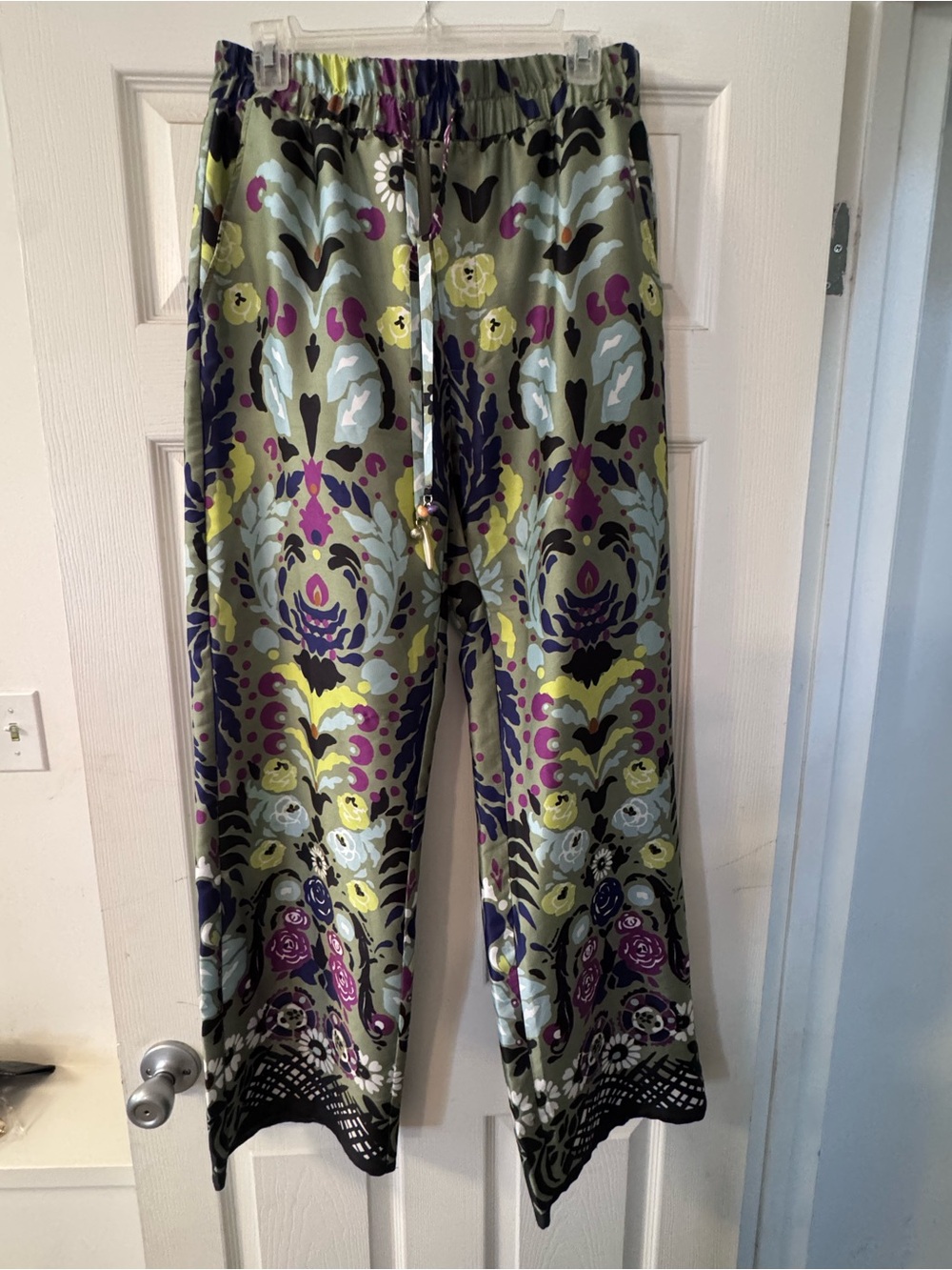 Zara Silky Pull On Wide Leg Flowy Pants